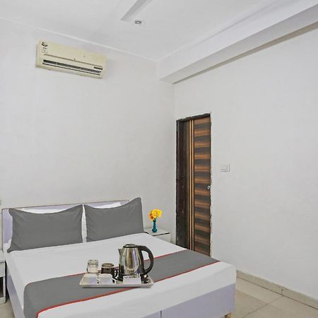 Hotel O Imperial Residency Near Dashrath Puri Metro Station New Delhi Eksteriør billede