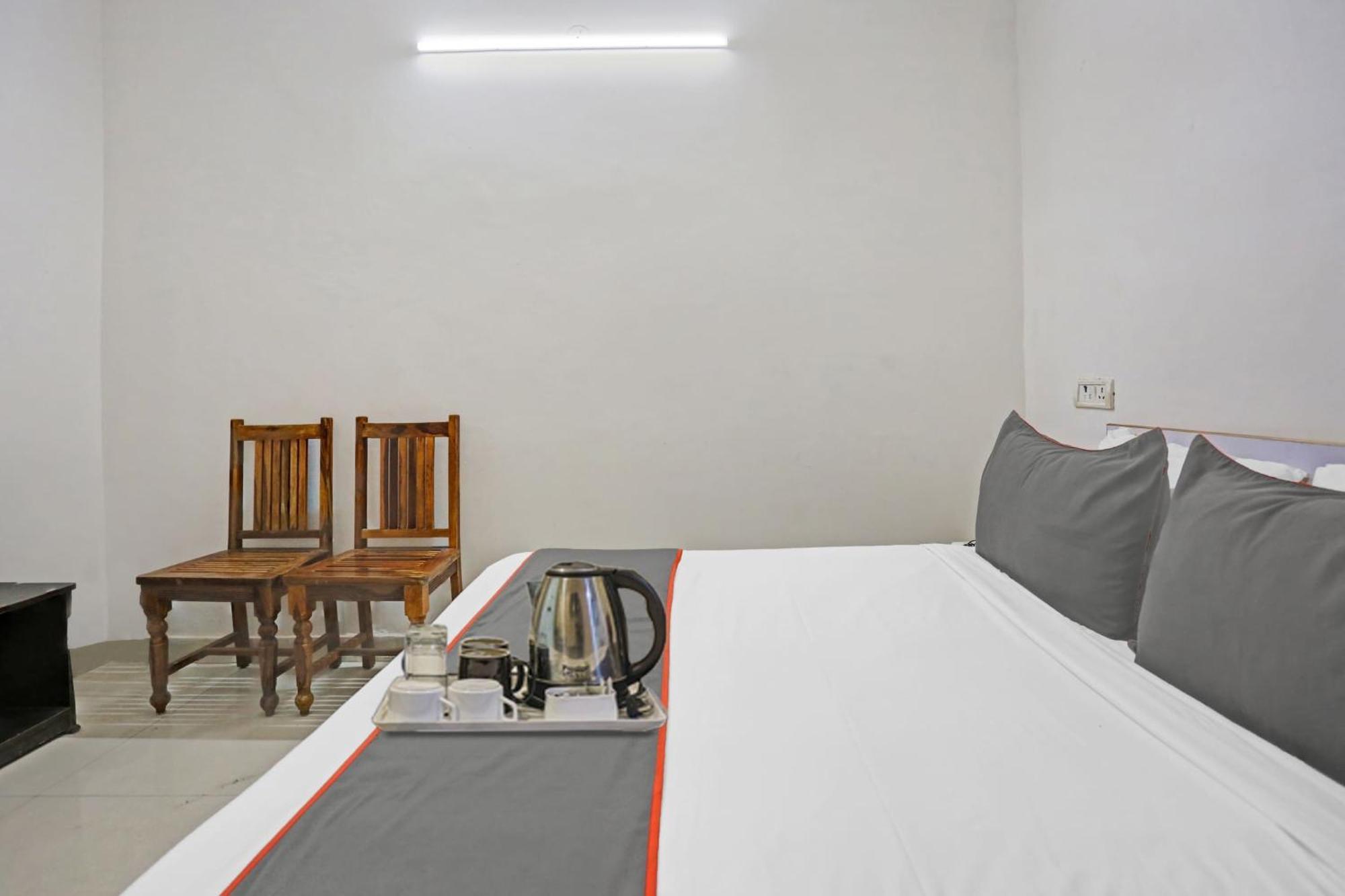 Hotel O Imperial Residency Near Dashrath Puri Metro Station New Delhi Eksteriør billede
