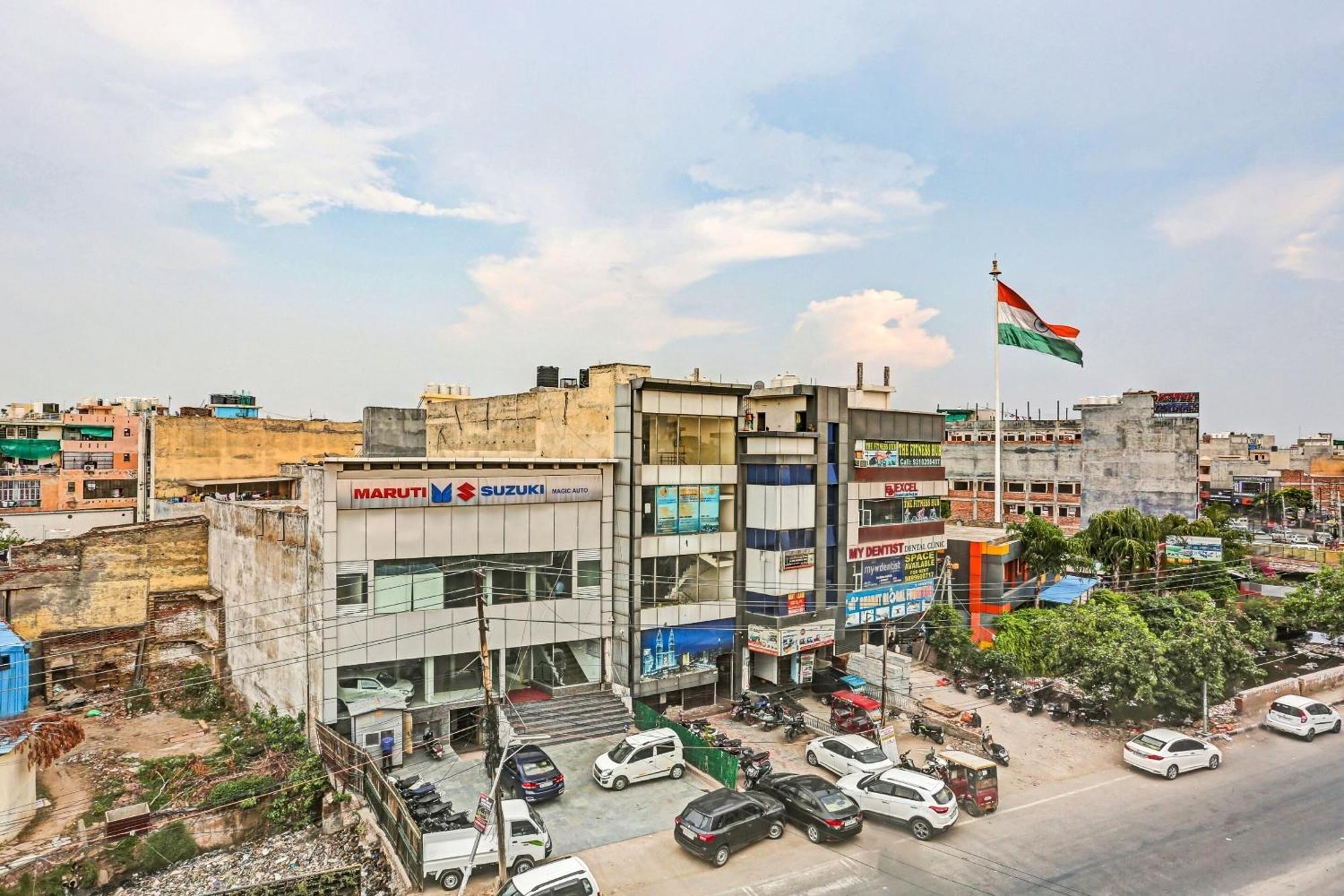 Hotel O Imperial Residency Near Dashrath Puri Metro Station New Delhi Eksteriør billede